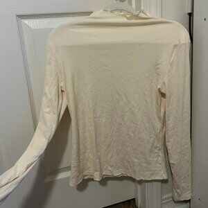 Ribbed Turtleneck Long-sleeve Top